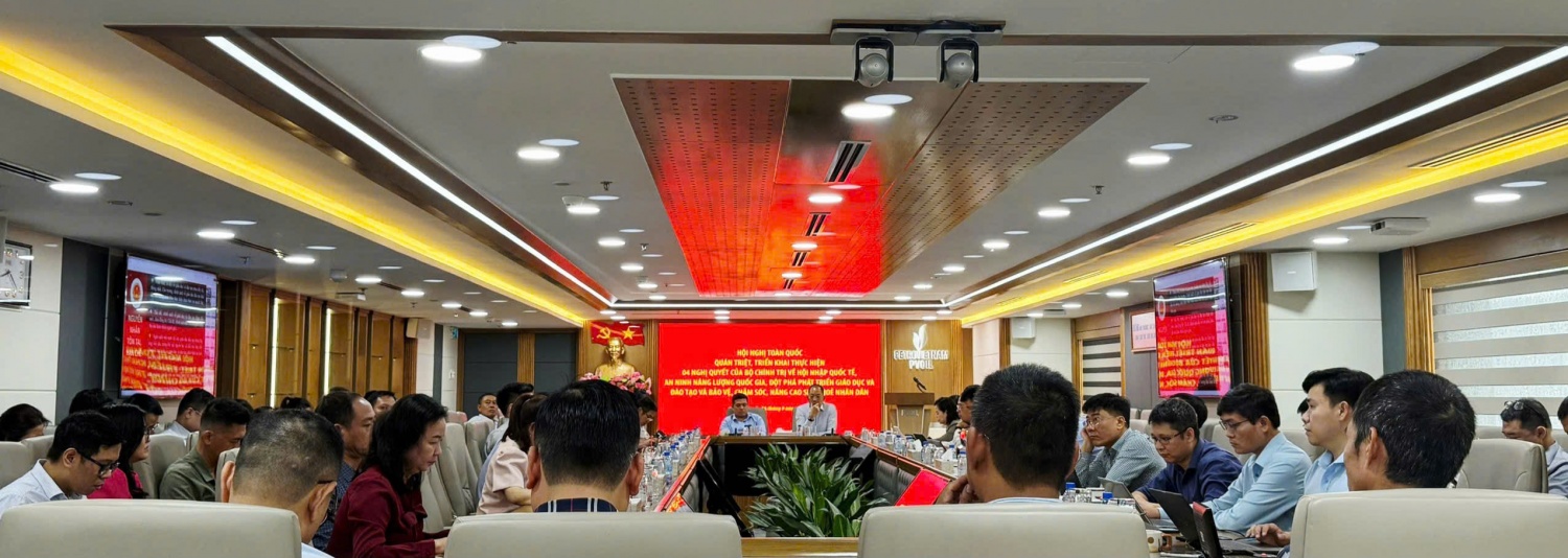 Gần 8.000 đảng viên Petrovietnam tham dự quán triệt 4 Nghị quyết quan trọng của Bộ Chính trị Gần 8.000 đảng viên Petrovietnam tham dự quán triệt 4 Nghị quyết quan trọng của Bộ Chính trị