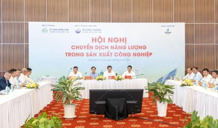 PV GAS phối hợp với TP Cần Thơ thúc đẩy phát triển năng lượng sạch trong công nghiệp