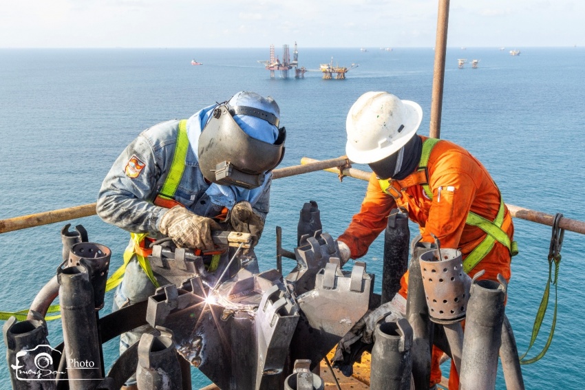 Giàn nén khí Trung tâm (Vietsovpetro) hoàn thành bảo dưỡng sửa chữa năm 2025 an toàn, đúng tiến độ Giàn nén khí Trung tâm (Vietsovpetro) hoàn thành bảo dưỡng sửa chữa năm 2025 an toàn, đúng tiến độ