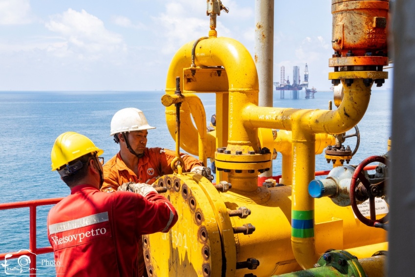Giàn nén khí Trung tâm (Vietsovpetro) hoàn thành bảo dưỡng năm 2025 an toàn, đúng tiến độ Giàn nén khí Trung tâm (Vietsovpetro) hoàn thành bảo dưỡng năm 2025 an toàn, đúng tiến độ