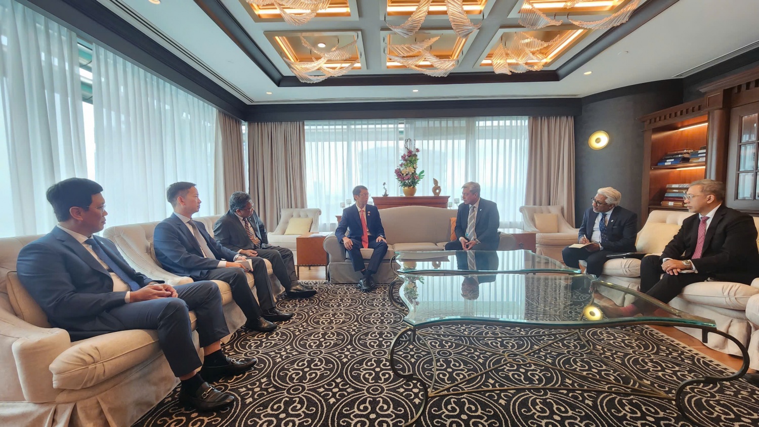 Chủ tịch Quốc hội Trần Thanh Mẫn đánh giá cao hợp tác chiến lược giữa Petronas và Petrovietnam