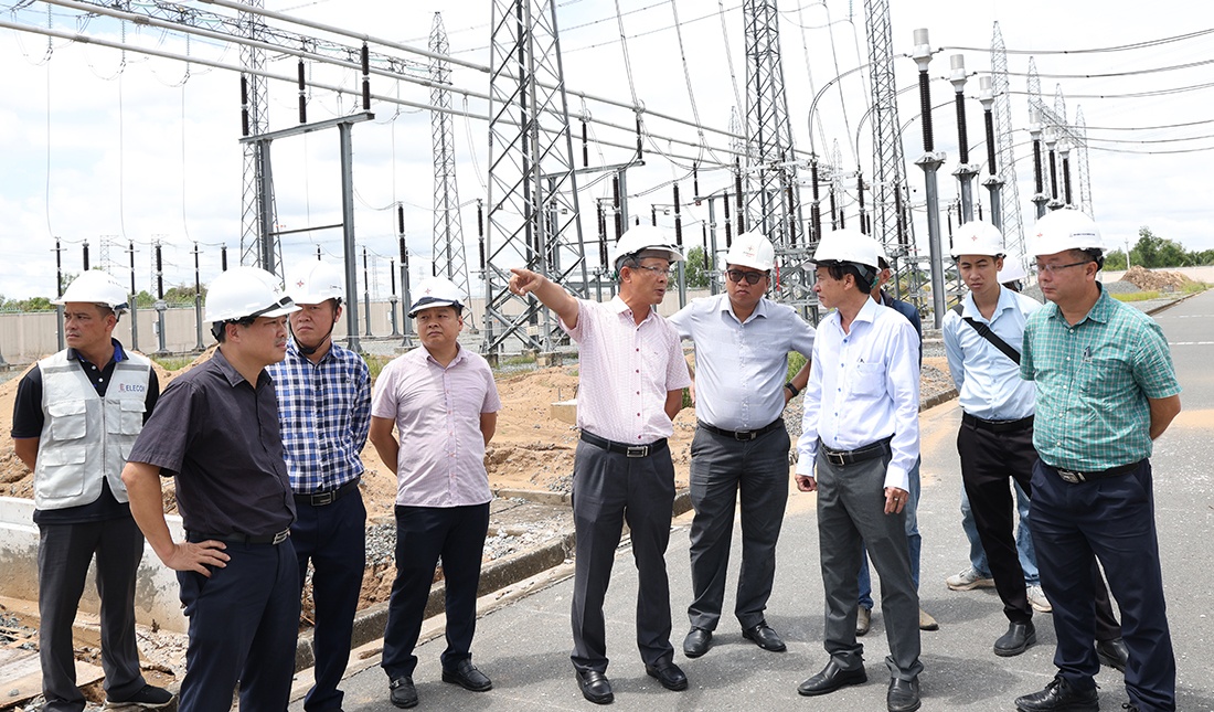 Tập trung nguồn lực để đóng điện máy biến áp 220kV Trạm biến áp 500kV Đức Hòa trước ngày 10/10/2025