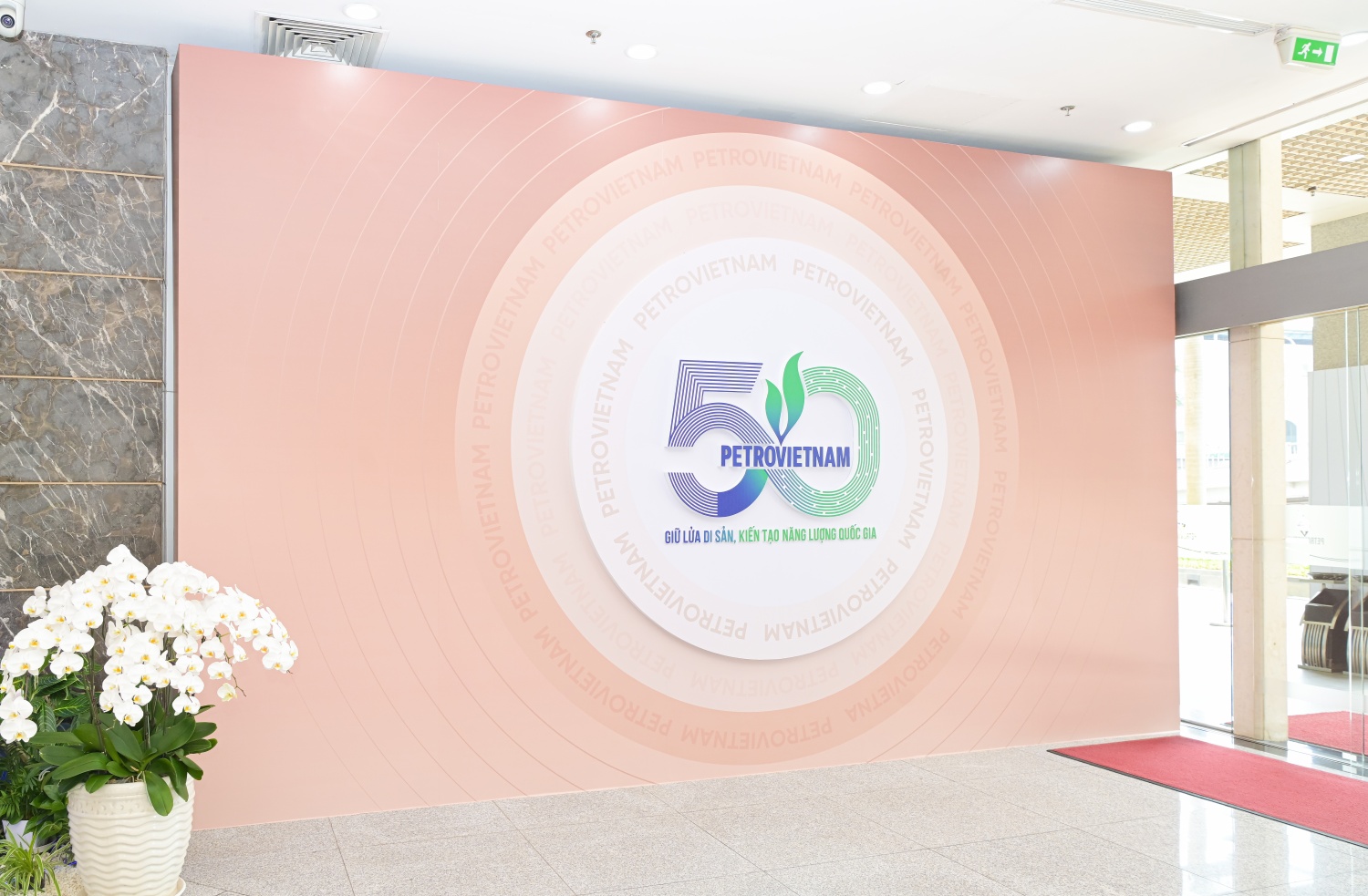 Đếm ngược đến chương trình kỷ niệm 50 năm thành lập Petrovietnam Đếm ngược đến chương trình kỷ niệm 50 năm thành lập Petrovietnam