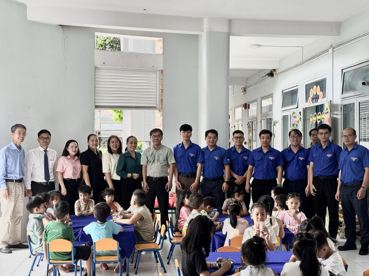 PV Power NT trao tặng trang thiết bị dạy học cho Trường Mầm non Phước Long và Long Thọ PV Power NT trao tặng trang thiết bị dạy học cho Trường Mầm non Phước Long và Long Thọ