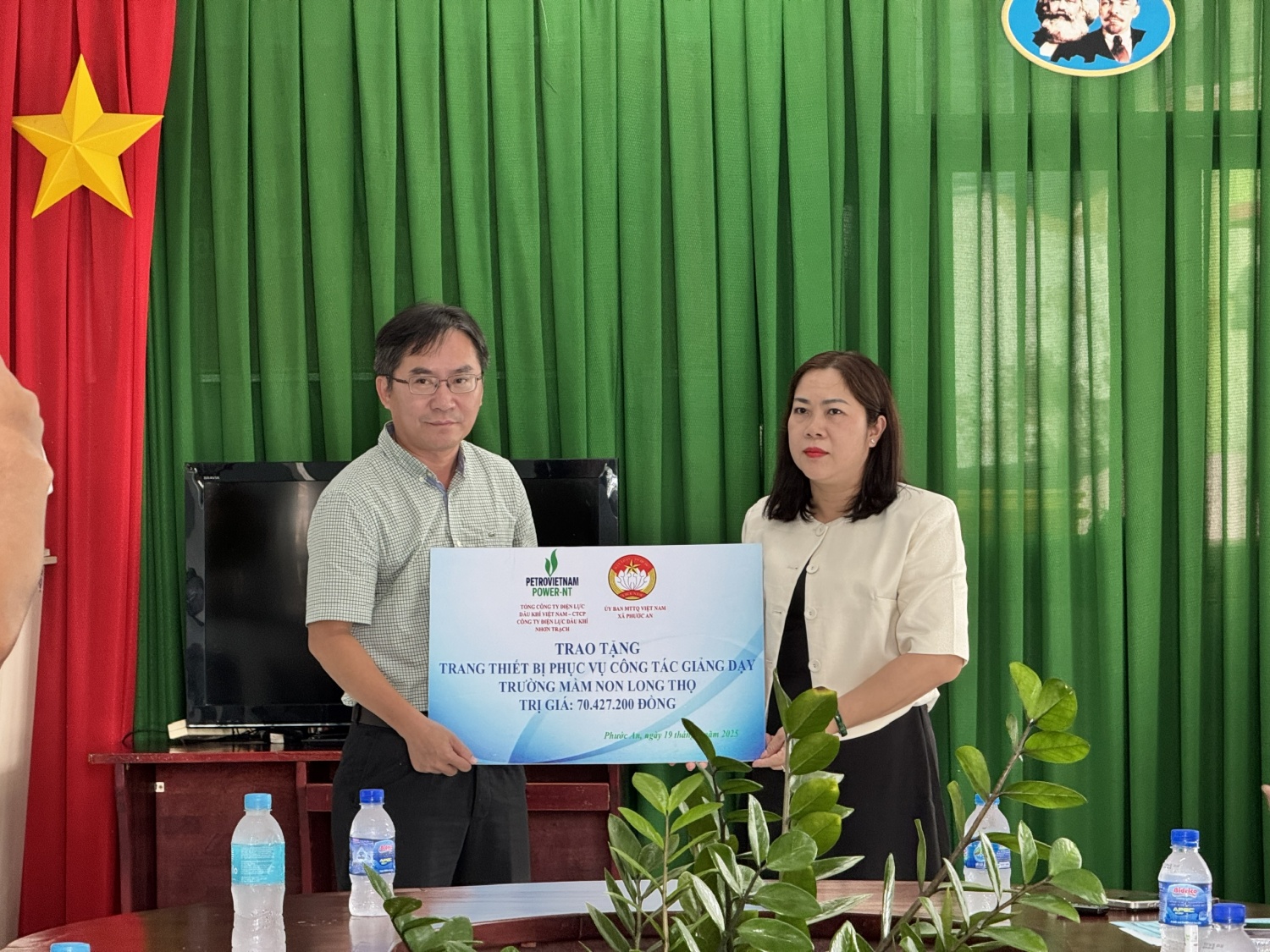 PV Power NT trao tặng trang thiết bị dạy học cho Trường Mầm non Phước Long và Long Thọ PV Power NT trao tặng trang thiết bị dạy học cho Trường Mầm non Phước Long và Long Thọ