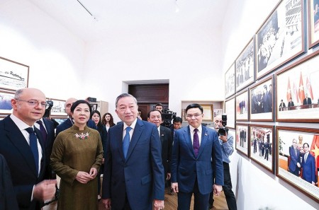 Petrovietnam 50 năm giữ lửa di sản, kiến tạo năng lượng quốc gia