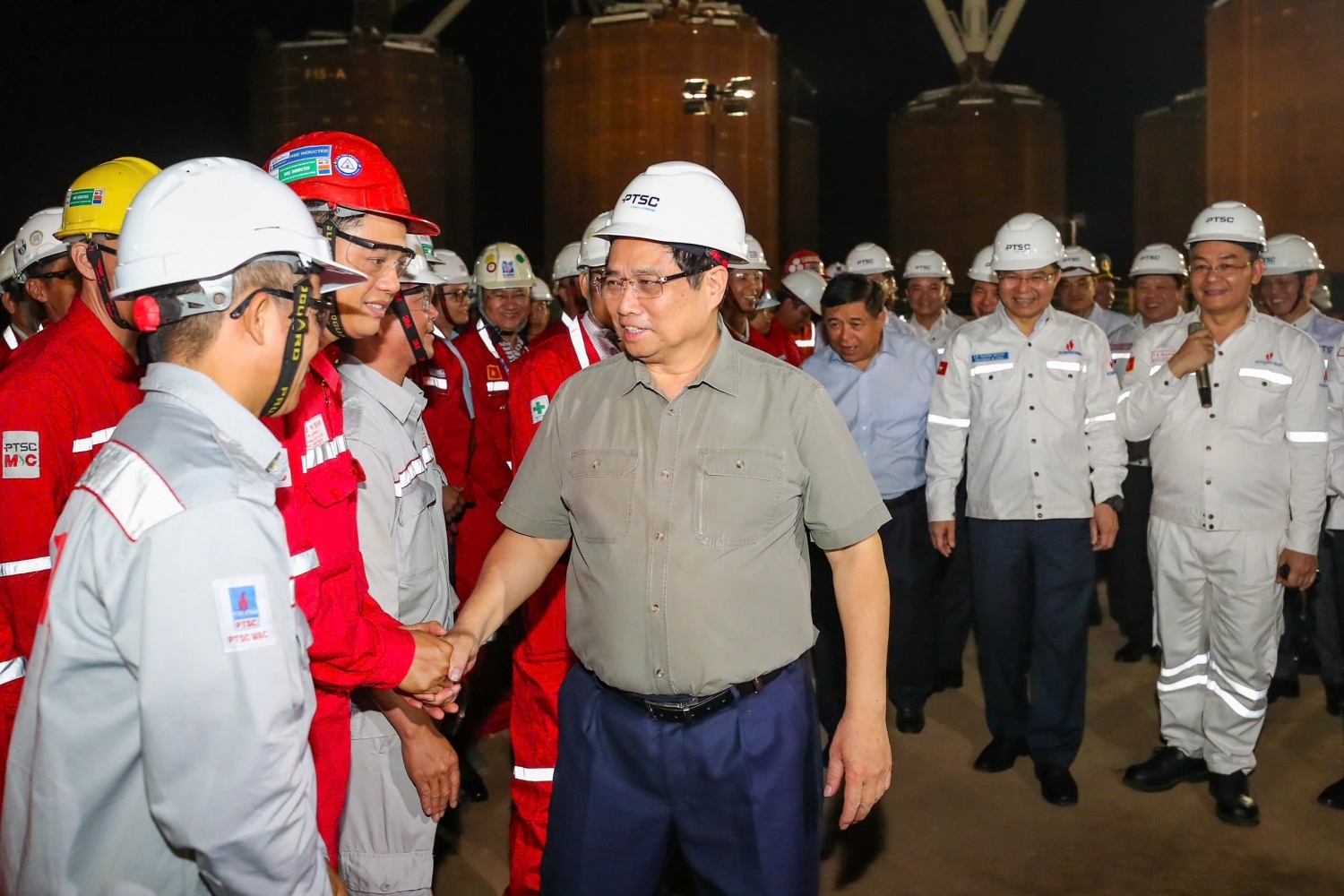 Thủ tướng Phạm Minh Chính: Petrovietnam khẳng định vị thế trụ cột quốc gia