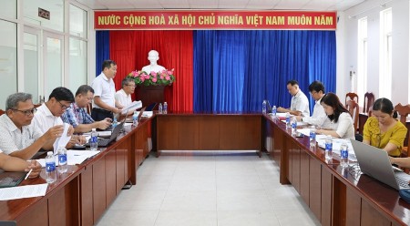 Tháo gỡ vướng mắc mặt bằng dự án truyền tải điện tại An Giang