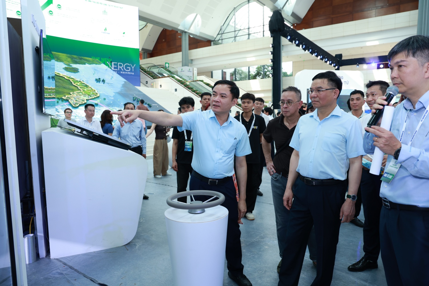 Lãnh đạo Petrovietnam khảo sát công tác chuẩn bị Lễ kỷ niệm 50 năm thành lập và Triển lãm Khoa học, Công nghệ Tập đoàn