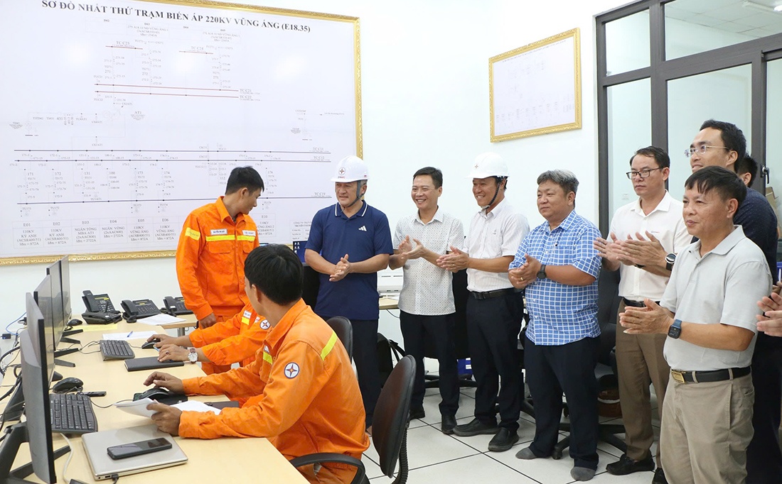 Đóng điện thành công Trạm biến áp 220kV Vũng Áng