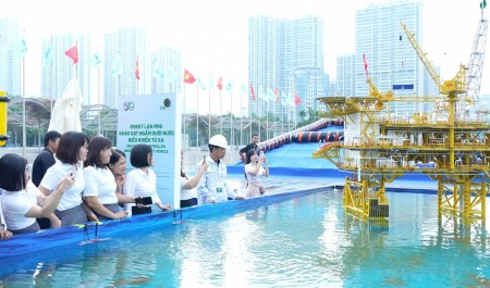 [VIDEO] Triển lãm Khoa học, Công nghệ “The New Genergy” thu hút đông đảo khách tham quan
