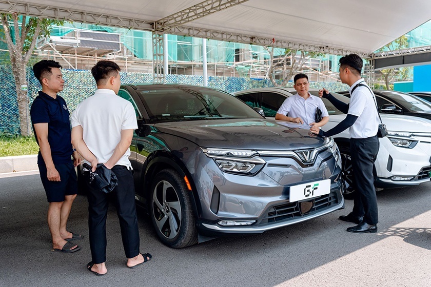 VF 8 “lướt chuẩn GF”: Mua xe cũ, nhận đặc quyền như xe mới VF 8 “lướt chuẩn GF”: Mua xe cũ, nhận đặc quyền như xe mới