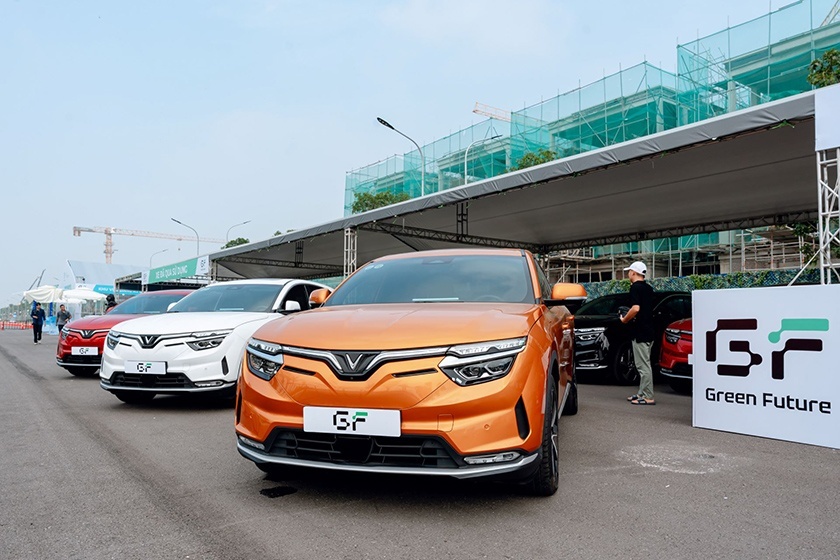 VF 8 “lướt chuẩn GF”: Mua xe cũ, nhận đặc quyền như xe mới VF 8 “lướt chuẩn GF”: Mua xe cũ, nhận đặc quyền như xe mới