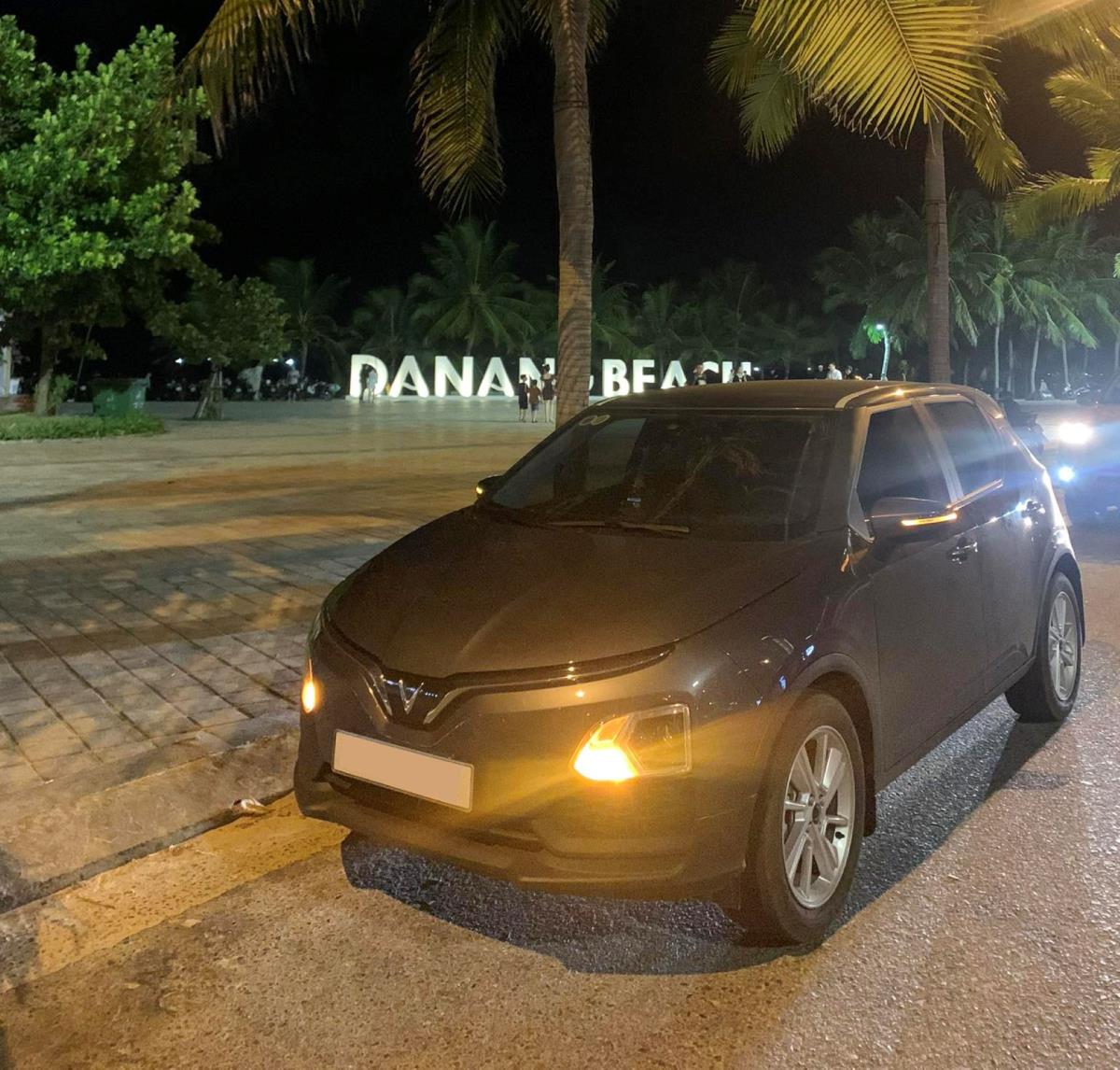 Chủ xe VinFast VF 5: “Xuyên Việt vô lo với hạ tầng trạm sạc rộng khắp và chi phí siêu rẻ” Chiếc VF 5 của anh Mai Thế Nghĩa trên chuyến đi 4.300 km.