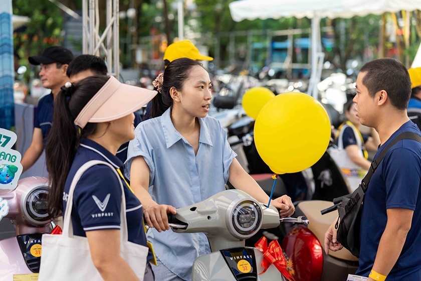 VinFast Evo Neo: Giá “mềm như xe số”, tiện nghi và tiết kiệm vượt tầm VinFast Evo Neo: Giá “mềm như xe số”, tiện nghi và tiết kiệm vượt tầm