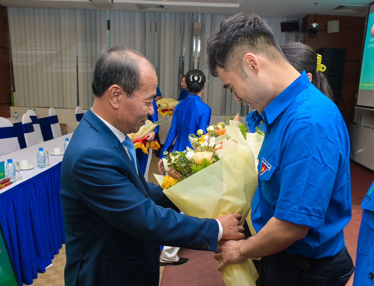 Tuổi trẻ BMQL&ĐH Petrovietnam: Xung kích, sáng tạo, khẳng định bản lĩnh trong nhiệm kỳ mới Tuổi trẻ BMQL&ĐH Petrovietnam: Xung kích, sáng tạo, khẳng định bản lĩnh trong nhiệm kỳ mới