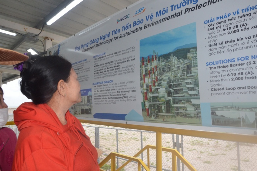 TP HCM: 100 cư dân xã Long Sơn tham quan Tổ hợp hóa dầu hơn 5 tỷ USD