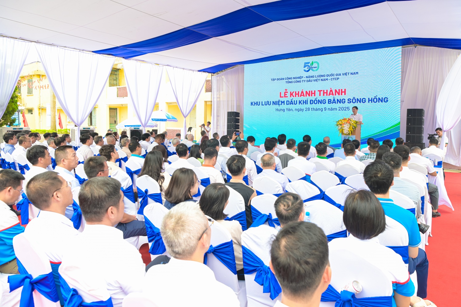 Toàn cảnh lễ khánh thành Toàn cảnh lễ khánh thành