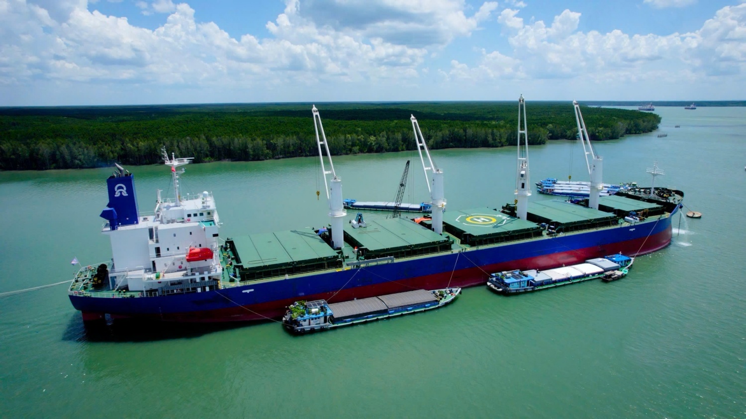 Khi dữ liệu trở thành sức mạnh: Câu chuyện từ Nhà máy Thông minh Đạm Cà Mau Khi dữ liệu trở thành sức mạnh: Câu chuyện từ Nhà máy Thông minh Đạm Cà Mau