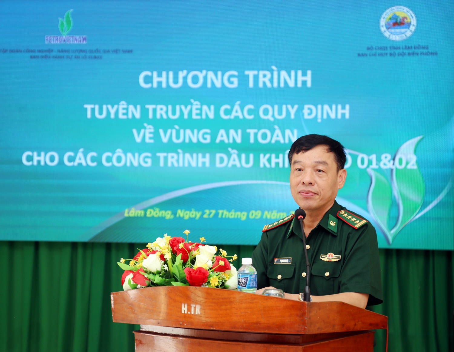 Tuyên truyền bảo vệ an ninh, an toàn công trình dầu khí tại Lô 01&02 Tuyên truyền bảo vệ an ninh, an toàn công trình dầu khí tại Lô 01&02