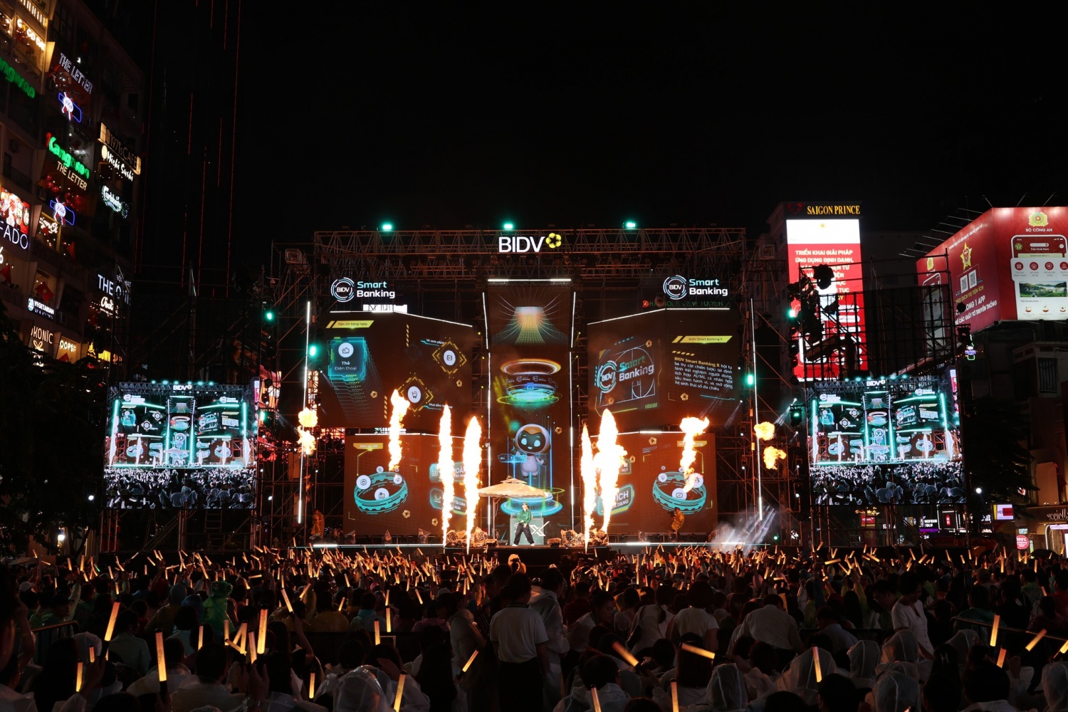 Hành trình bùng nổ cảm xúc của chuỗi sự kiện âm nhạc - công nghệ BIDV Music Festival Hành trình bùng nổ cảm xúc của chuỗi sự kiện âm nhạc - công nghệ BIDV Music Festival