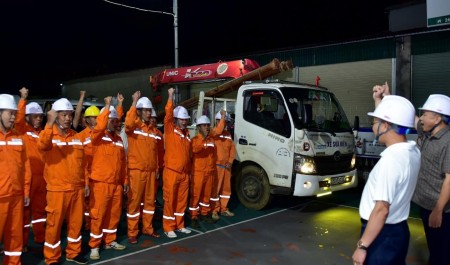 Bão số 10 gây mất điện diện rộng: EVN huy động khẩn cấp lực lượng khắc phục sự cố