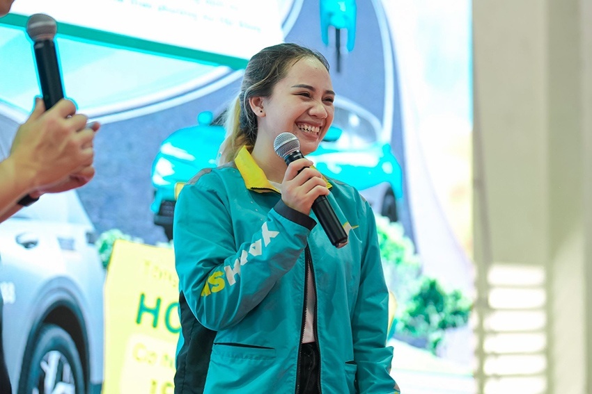 Hàng trăm tài xế quyết định gia nhập Xanh SM tại Ngày hội Bác Tài Xanh Hàng trăm tài xế quyết định gia nhập Xanh SM tại Ngày hội Bác Tài Xanh