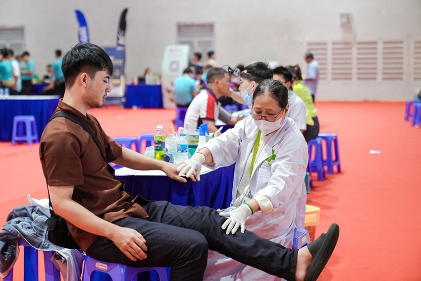 Hàng trăm tài xế quyết định gia nhập Xanh SM tại Ngày hội Bác Tài Xanh Hàng trăm tài xế quyết định gia nhập Xanh SM tại Ngày hội Bác Tài Xanh