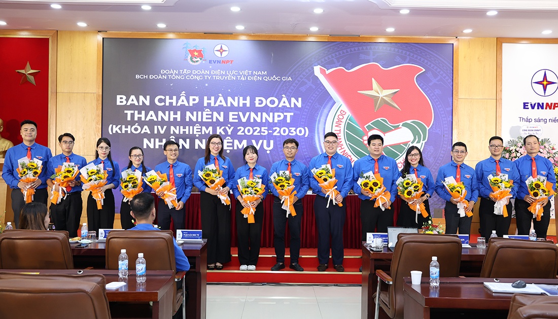 Tuổi trẻ EVNNPT đã tham gia 509 đề tài sáng kiến và thực hiện 647 công trình, phần việc thanh niên các cấp