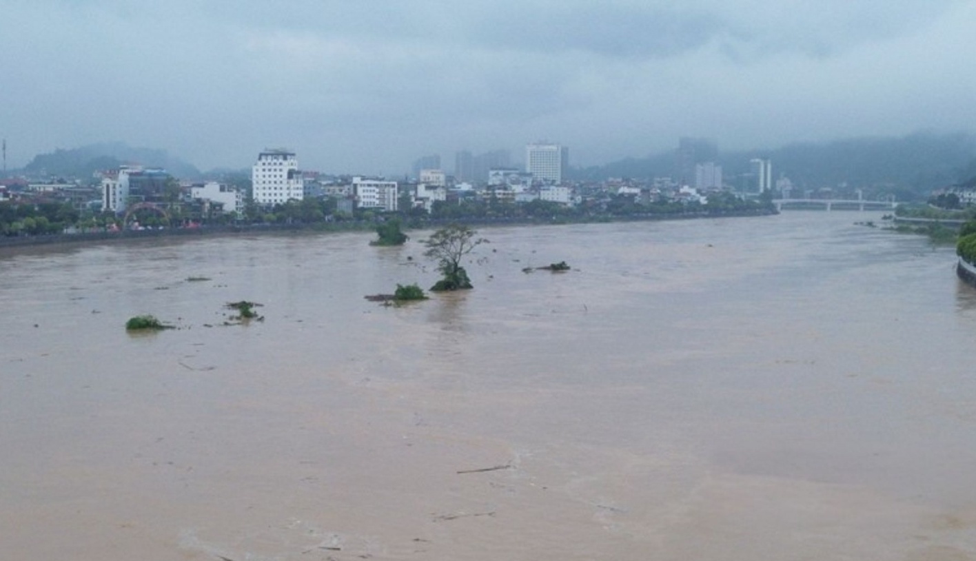 Cảnh báo lũ đặc biệt lớn trên sông Hồng, sông Mã