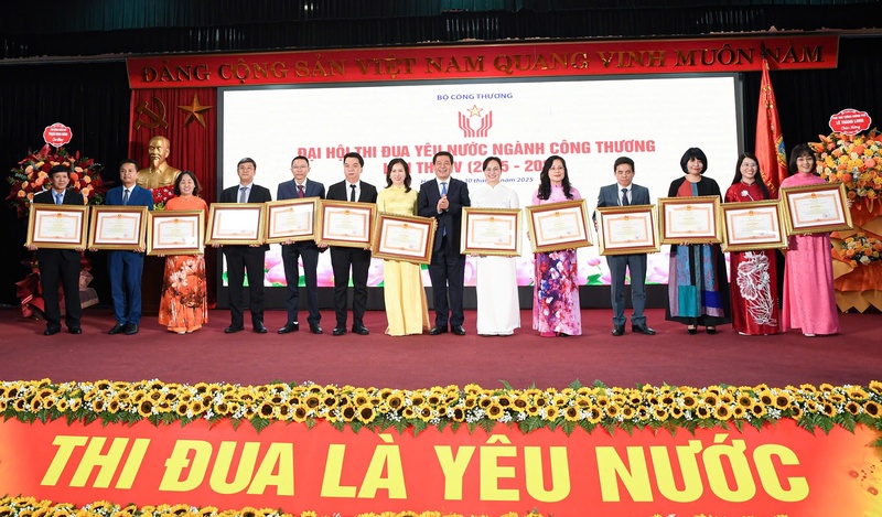 Đại hội Thi đua yêu nước ngành Công Thương lần thứ IV: Nâng phong trào thi đua lên tầm cao mới