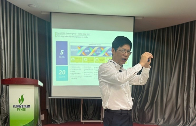Petrovietnam tổ chức đào tạo nghiệp vụ quản trị rủi ro cho PVNDB Petrovietnam tổ chức đào tạo nghiệp vụ quản trị rủi ro cho PVNDB