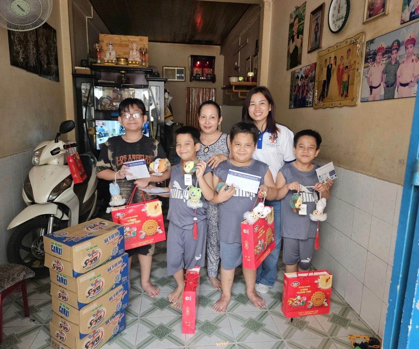 Tân Hiệp Phát thắp sáng Trung thu cho trẻ mồ côi do Covid-19