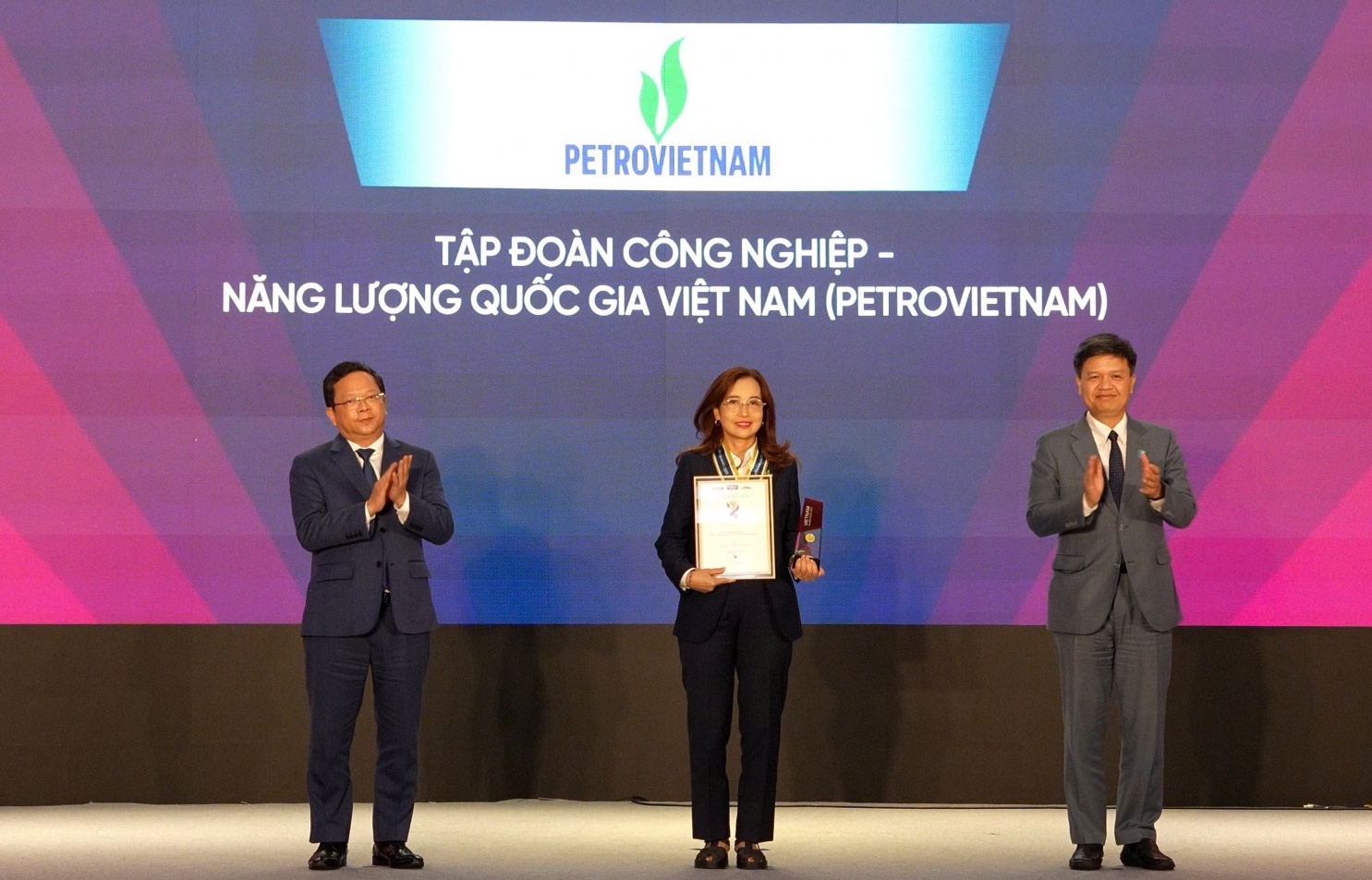 Petrovietnam dẫn đầu Top 10 Thương hiệu mạnh Việt Nam