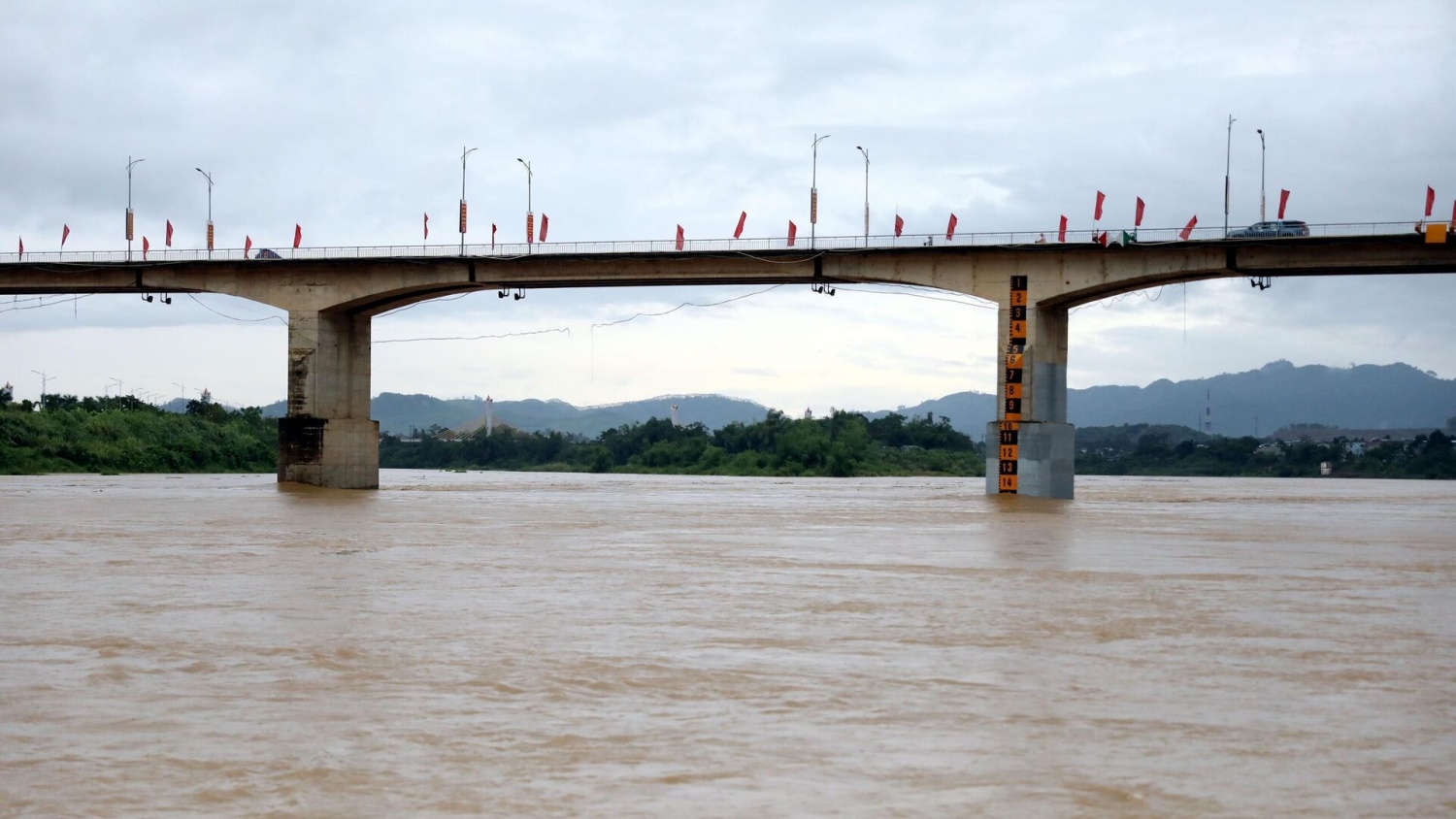 Lũ dâng cao, cấm loạt tuyến đường thủy nội địa để đảm bảo an toàn