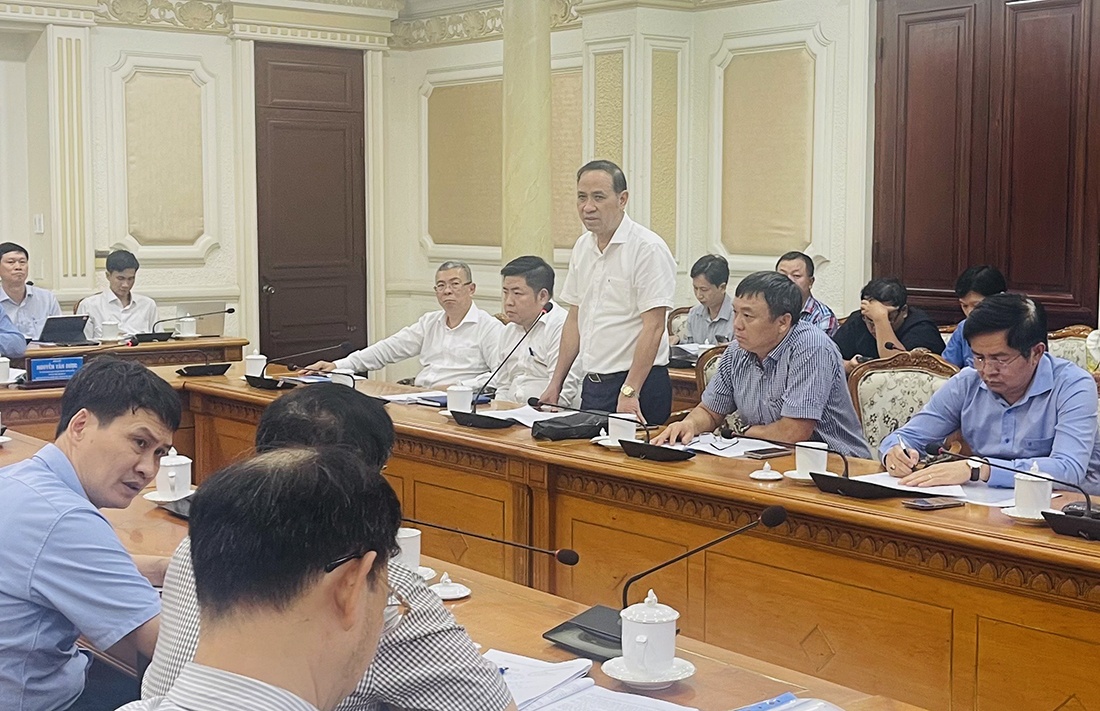 Gỡ vướng mắc trong đầu tư xây dựng các dự án truyền tải điện tại TP HCM