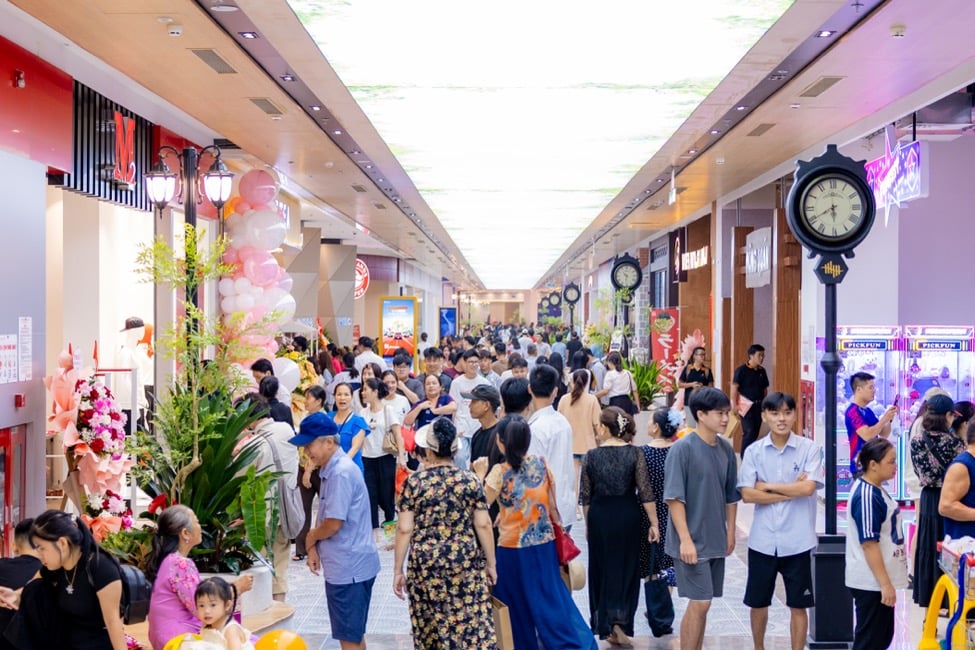 Khai trương trung tâm thương mại Vincom Mega Mall Ocean City Khai trương trung tâm thương mại Vincom Mega Mall Ocean City