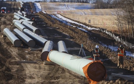 Canada muốn xây dựng đường ống mới để tăng xuất khẩu dầu sang châu Á