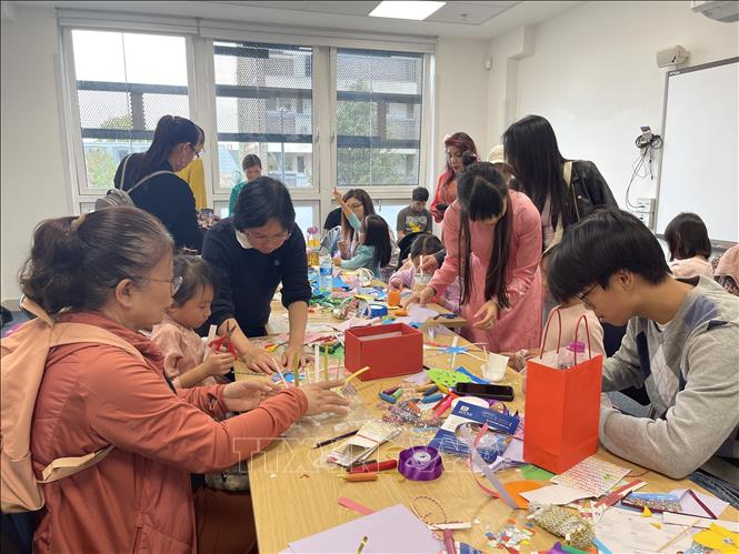 Không khí Tết Trung thu tại các nước Không khí Tết Trung thu tại các nước