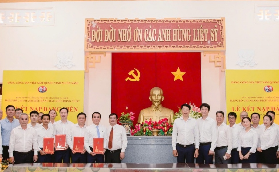 Đảng bộ PVEP-POC tổ chức chuỗi hoạt động ý nghĩa gắn với dự án Phát triển mỏ Đại Hùng Nam