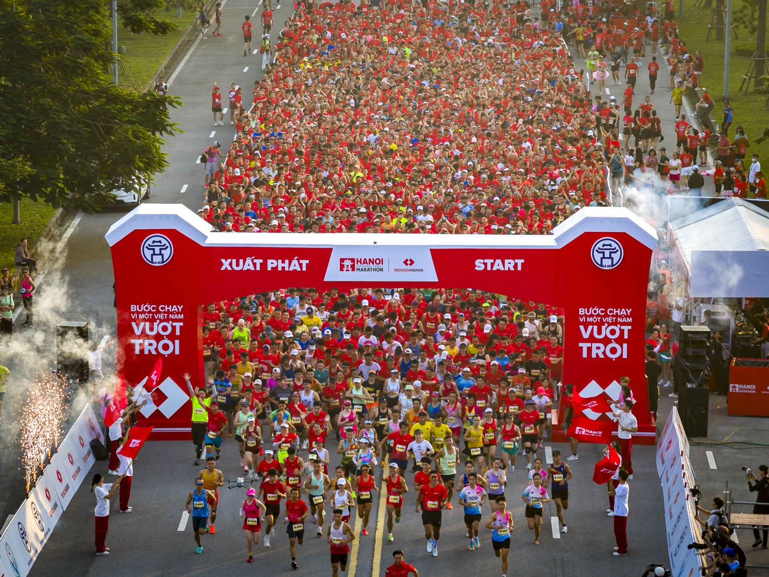 Giải Marathon Quốc tế Hà Nội Techcombank Mùa thứ 4 thu hút hơn 13.000 VĐV tham dự
