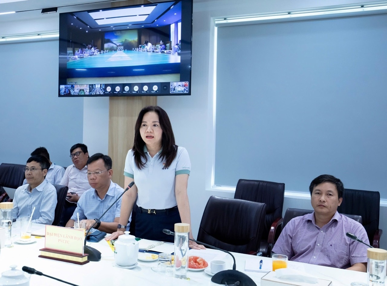 Đoàn giám sát Petrovietnam làm việc thường kỳ năm 2025 với PVCFC Đoàn giám sát Petrovietnam làm việc thường kỳ năm 2025 với PVCFC