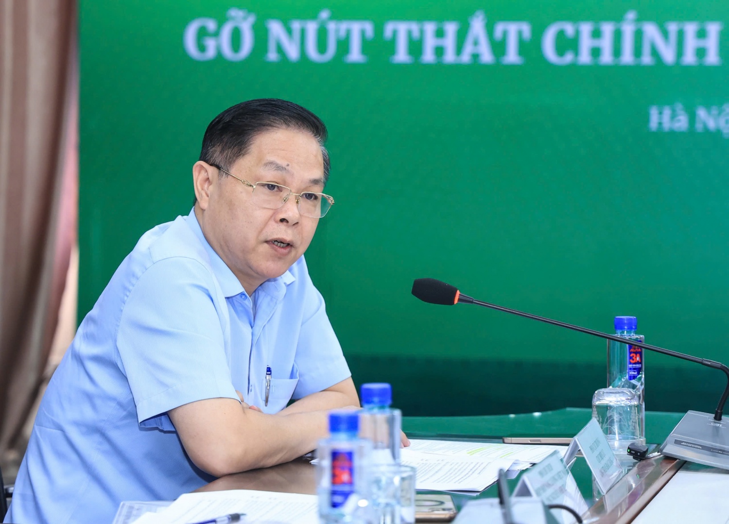 Hơn 170 dự án điện sạch gặp vướng mắc về pháp lý, cơ chế giá và vốn Hơn 170 dự án điện sạch gặp vướng mắc về pháp lý, cơ chế giá và vốn