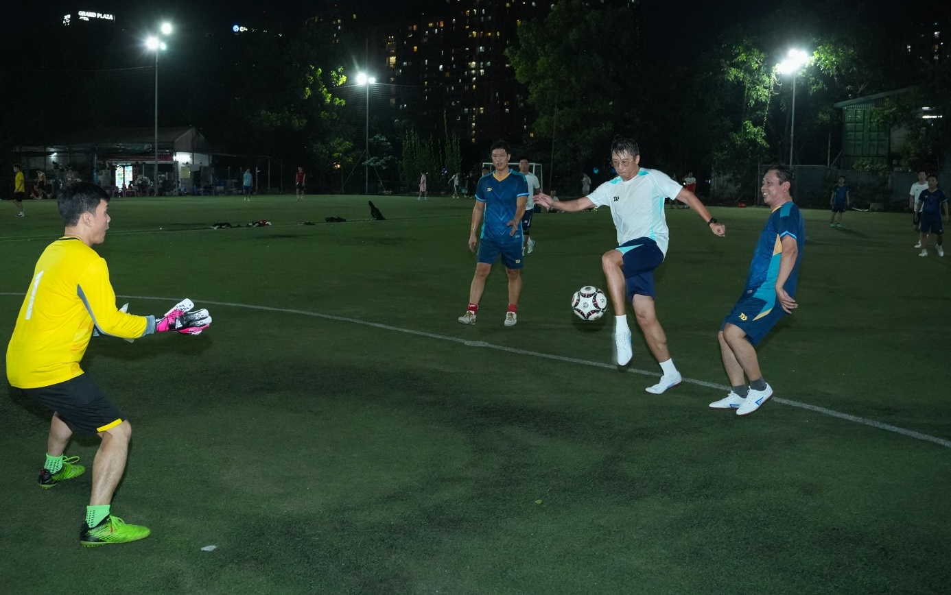 Petrovietnam: Gắn kết trên sân cỏ, sẻ chia trong cuộc sống