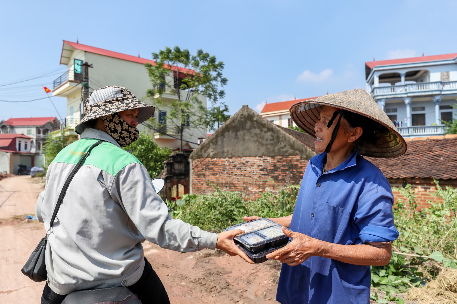 Cuộc sống trong vùng ngập ở Bắc Ninh Cuộc sống trong vùng ngập ở Bắc Ninh