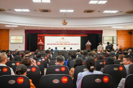Bộ Công Thương quyên góp gần 1 tỷ đồng ủng hộ đồng bào khắc phục hậu quả bão lũ