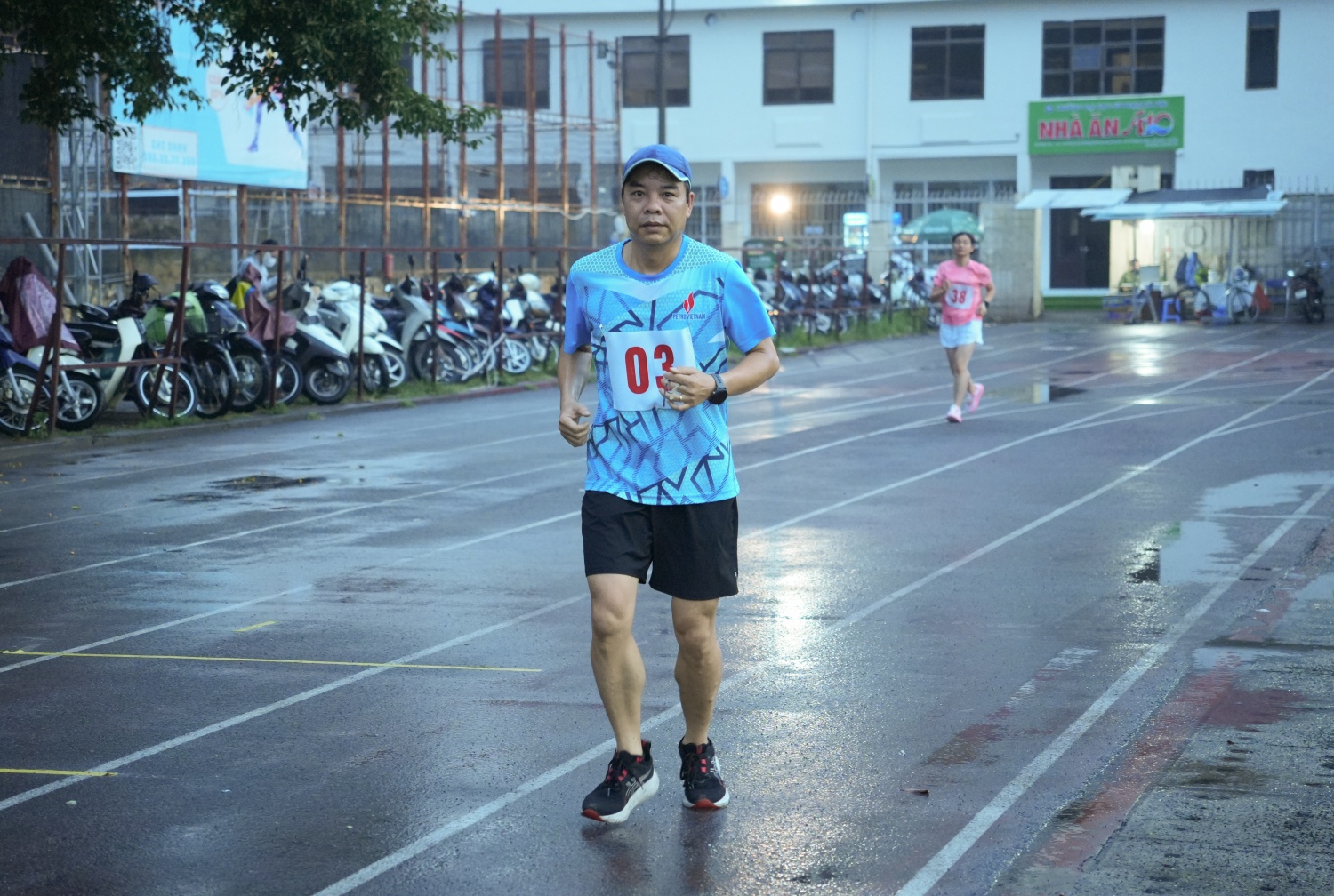 [CHÙM ẢNH] Những khoảnh khắc ấn tượng tại Hội thao BMQL&ĐH Petrovietnam lần IV