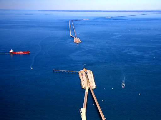 Vì sao quân đội Mỹ phản đối việc xây cầu vượt biển? Vì sao quân đội Mỹ phản đối việc xây cầu vượt biển?