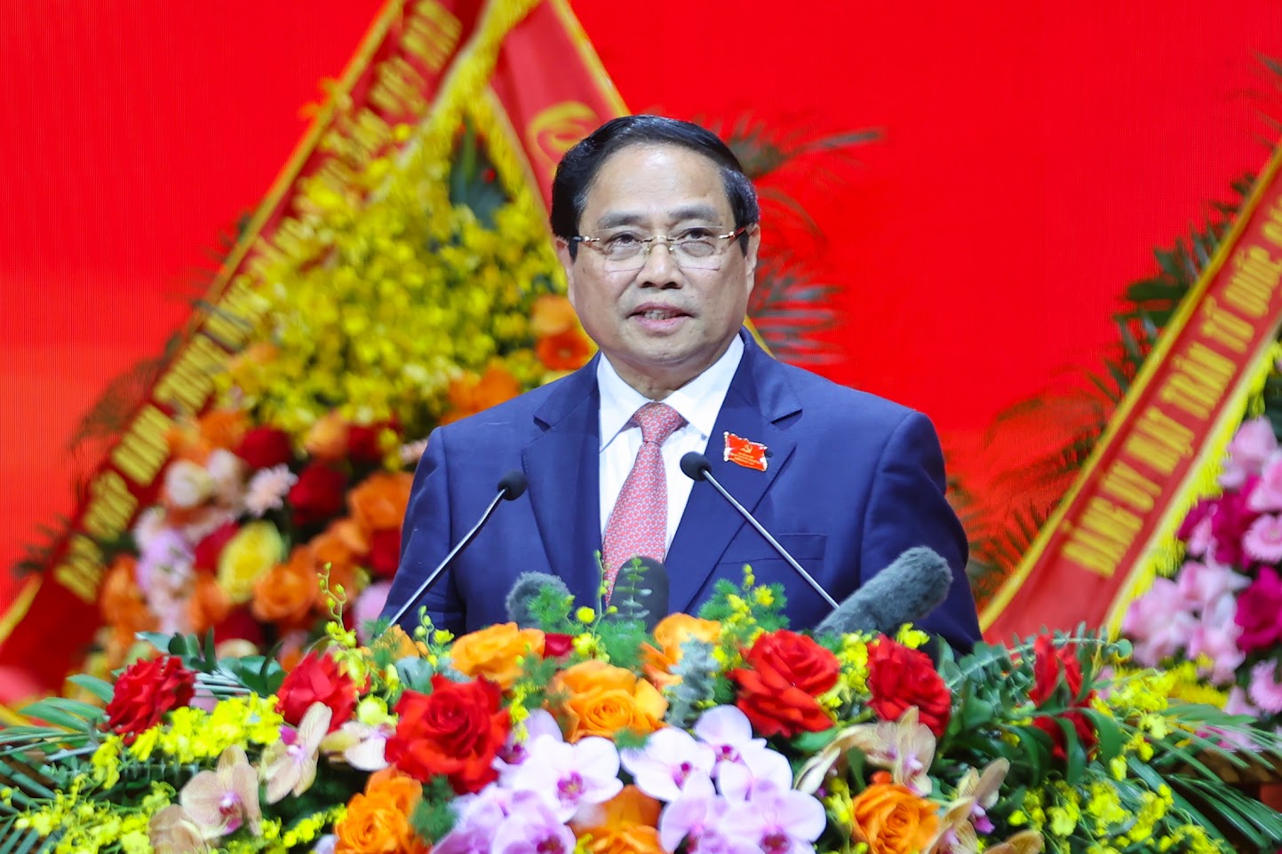 Đảng bộ Chính phủ quyết tâm phấn đấu là một trong những Đảng bộ tiên phong, gương mẫu đi đầu trong triển khai Nghị quyết Đại hội XIV của Đảng