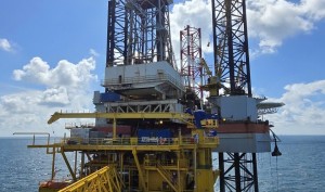 Vietsovpetro đón dòng dầu thương mại đầu tiên từ giàn BK-24, vượt kế hoạch hơn 2 tháng